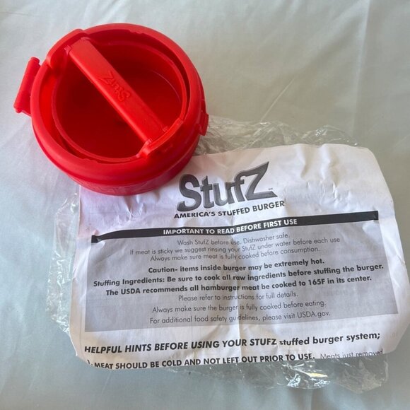 Stufz stuffed Hamburger Press Container - Picture 2 of 7